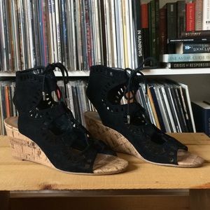Dolce Vita Cut Out Lace Up Wedge Sandals Sz 8